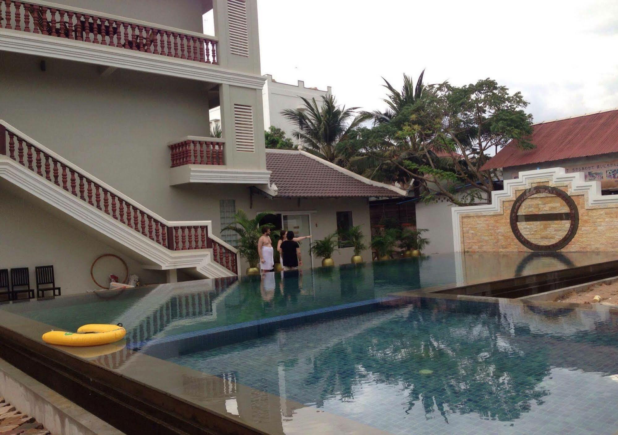 Angkor Sorika Villa Siem Reap Exteriör bild